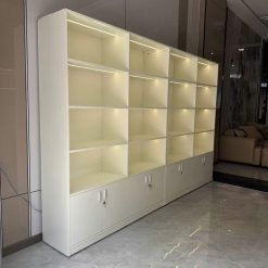 Tủ kính trưng bày sản phẩm 2mx2m